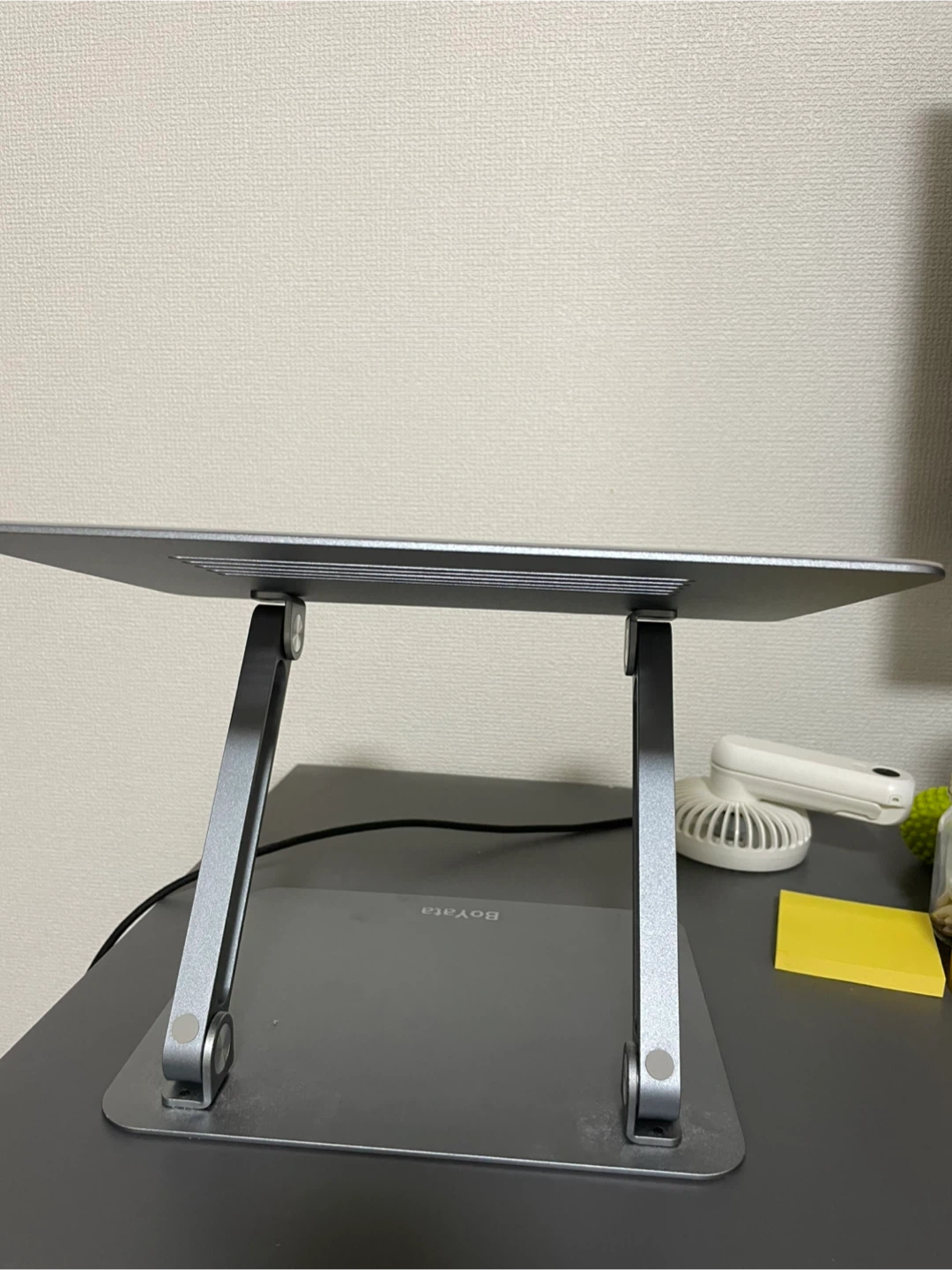 ノートパソコンスタンドの写真4枚目