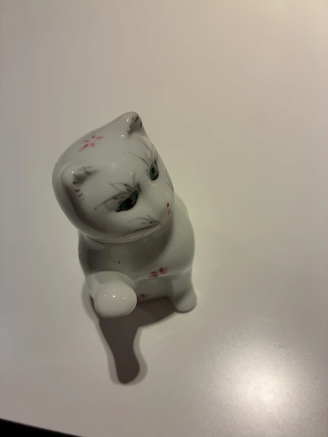 陶器製 猫の置物