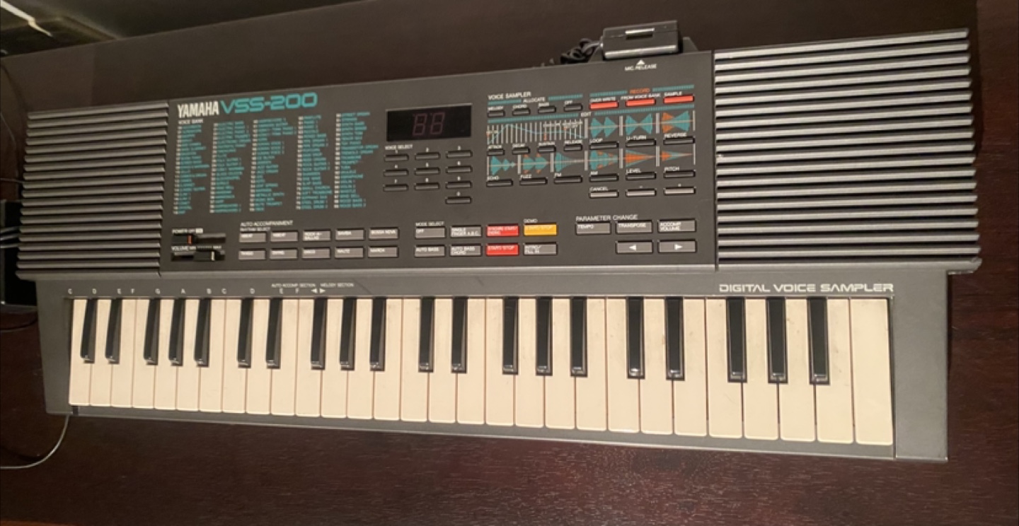 YAMAHA ヤマハ サンプリングキーボード VSS-200