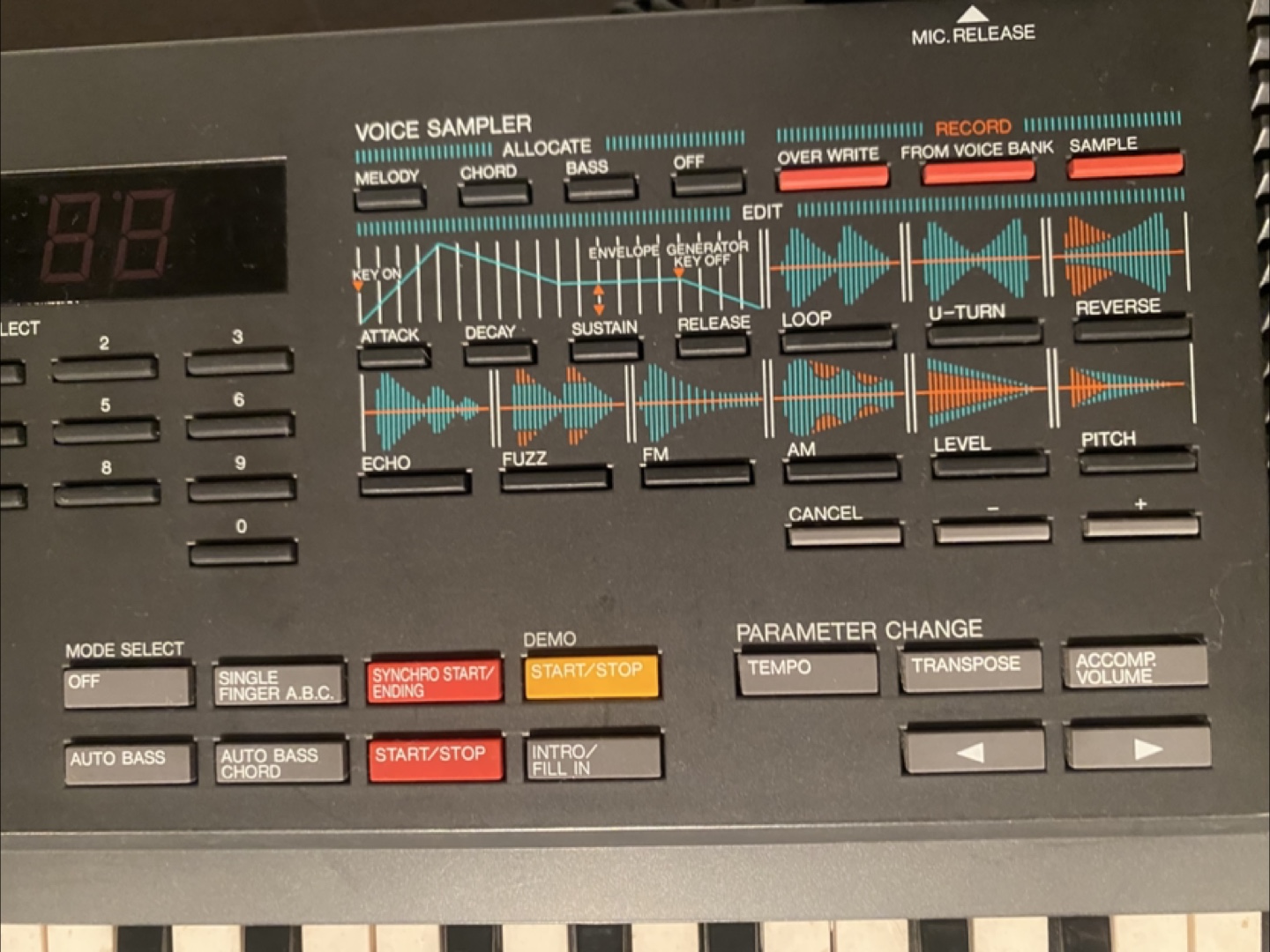 YAMAHA ヤマハ サンプリングキーボード VSS-200の写真2枚目