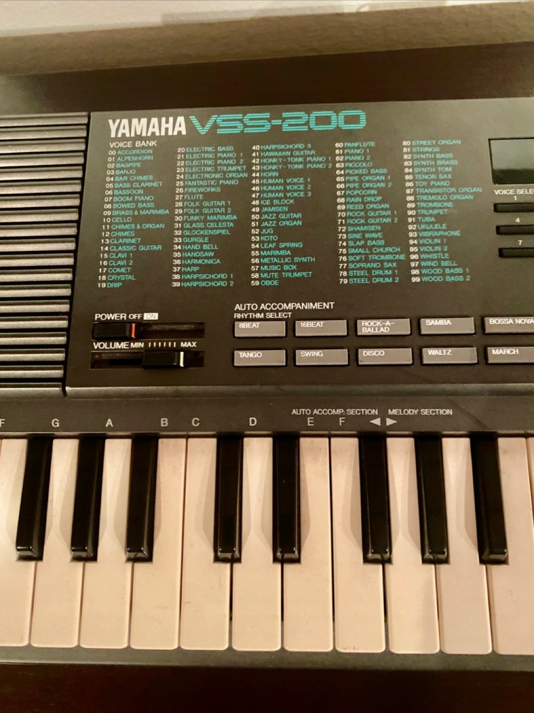 YAMAHA ヤマハ サンプリングキーボード VSS-200の写真3枚目
