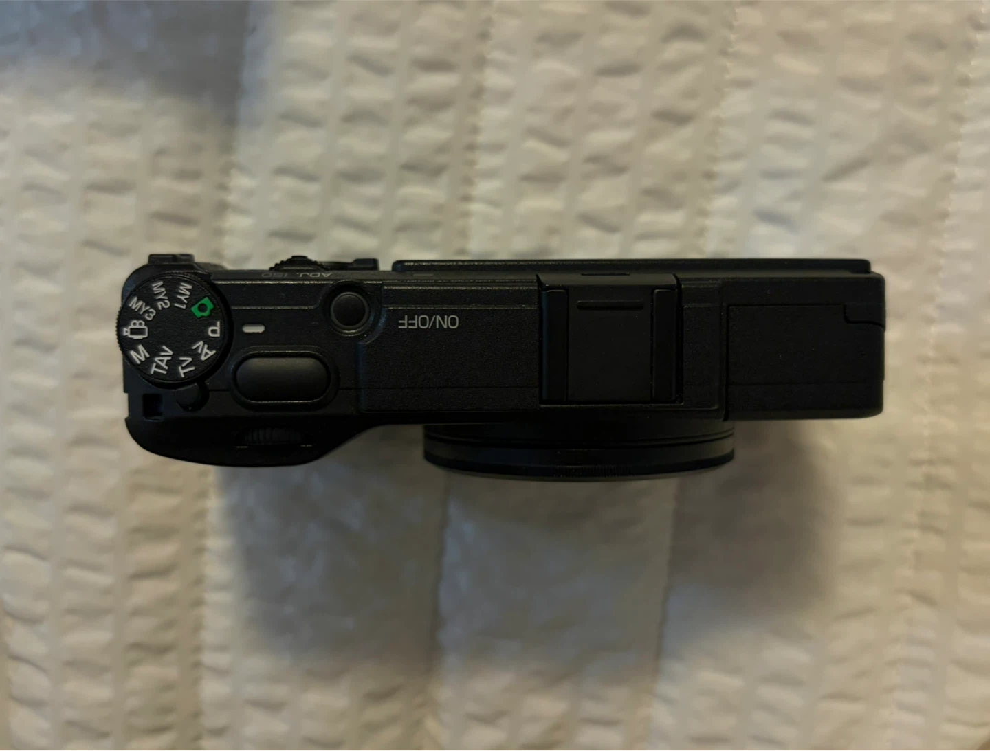 gr2 ricoh カメラ　[美品]の写真3枚目