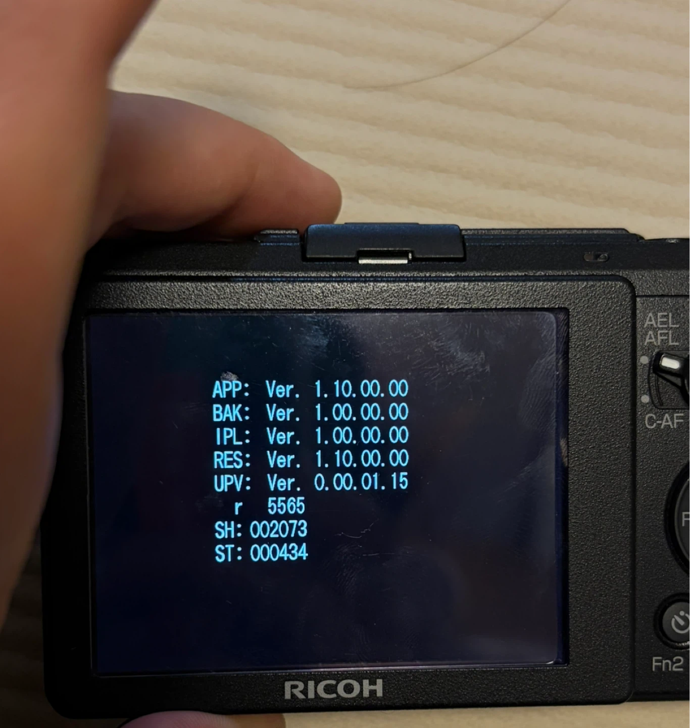 gr2 ricoh カメラ　[美品]の写真8枚目