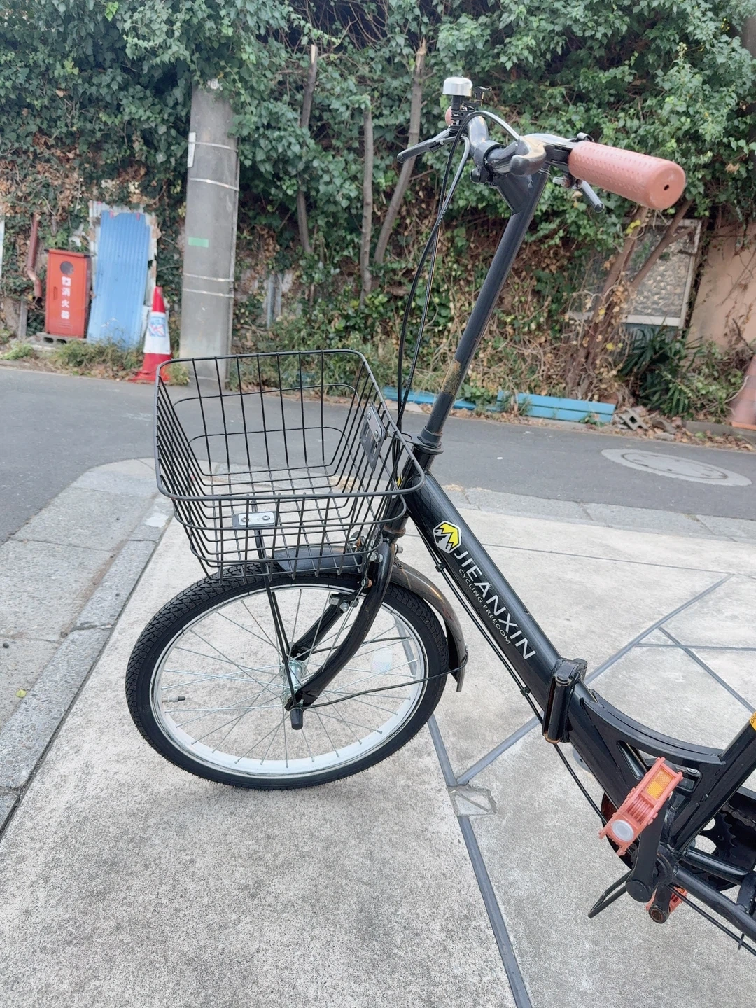 ジエンシン 折りたたみ自転車の写真3枚目