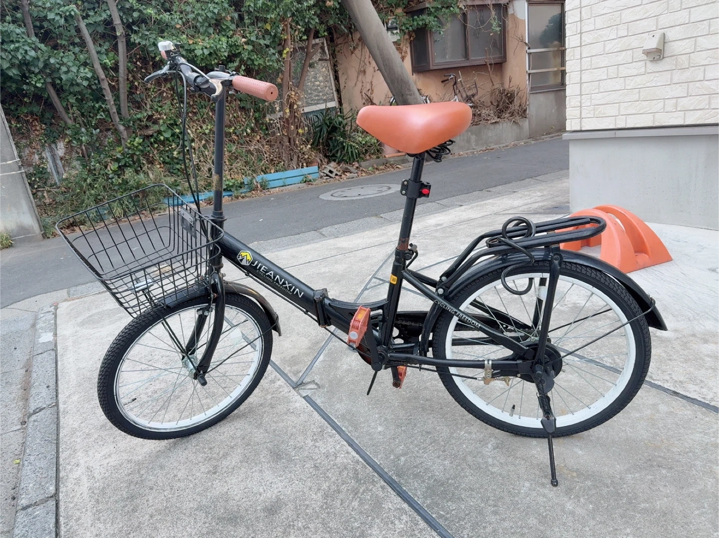 ジエンシン 折りたたみ自転車
