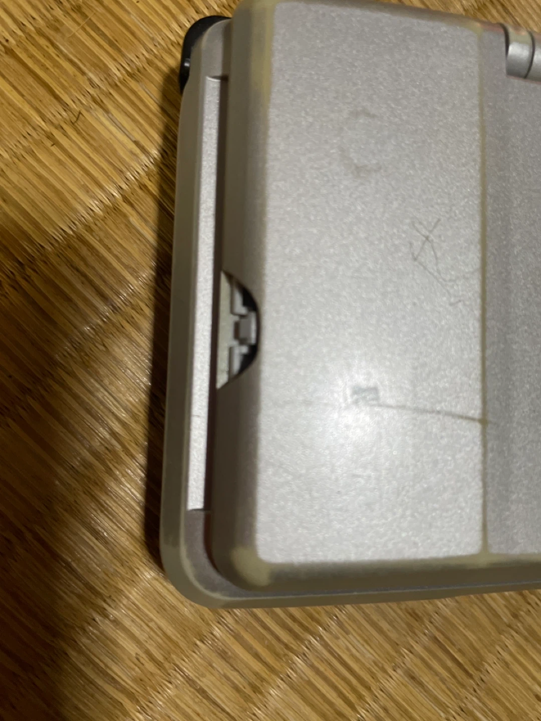 ニンテンドーDS 本体の写真2枚目