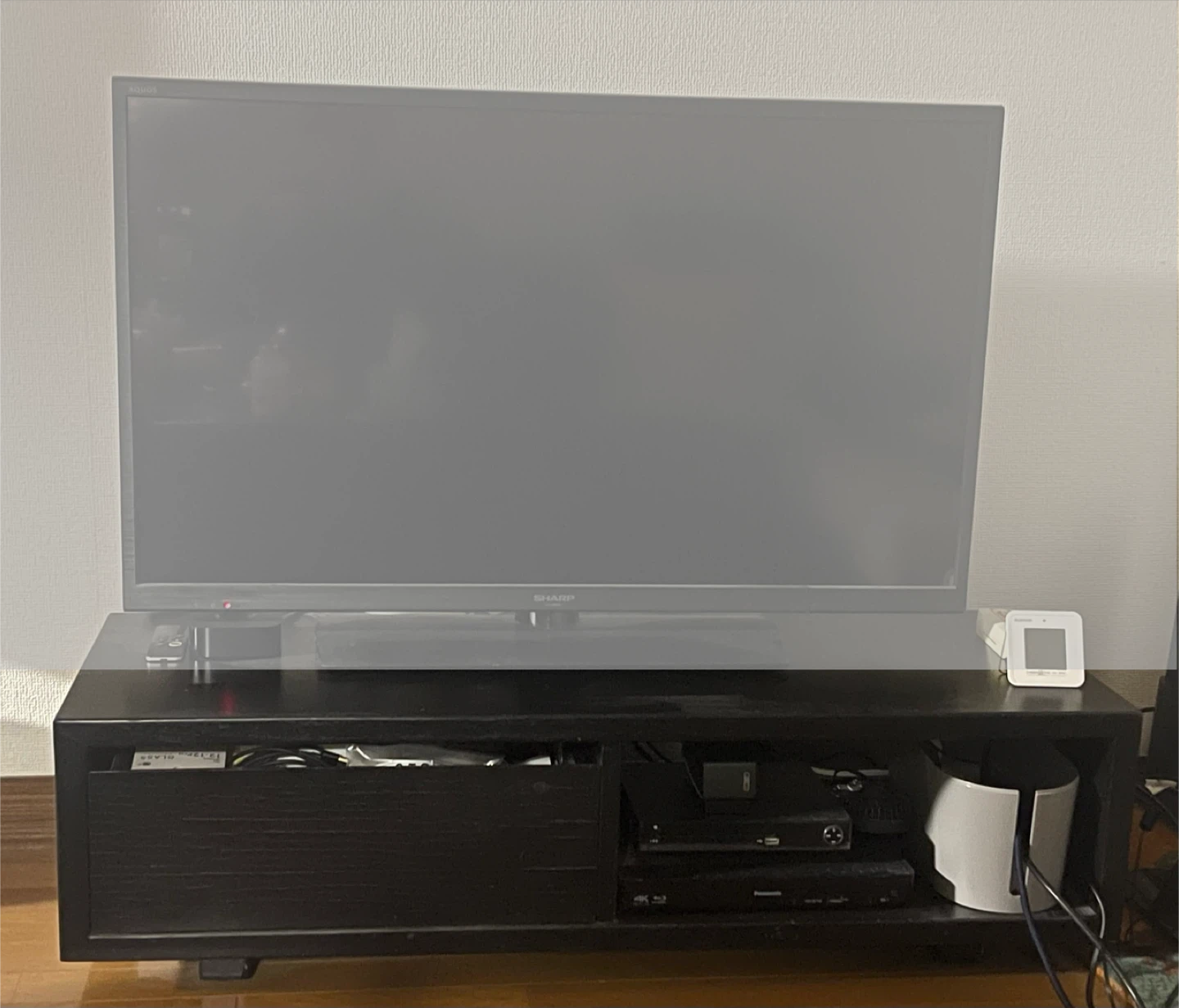 テレビ台 (木製、黒) TVstand (wood black)