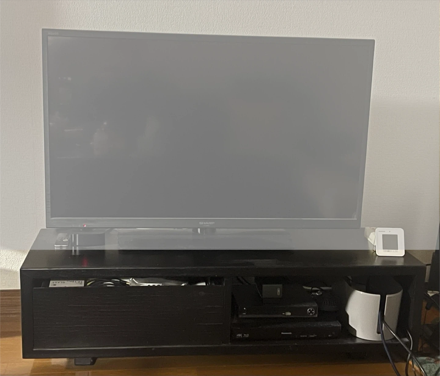 テレビ台 (木製、黒) TVstand (wood black)