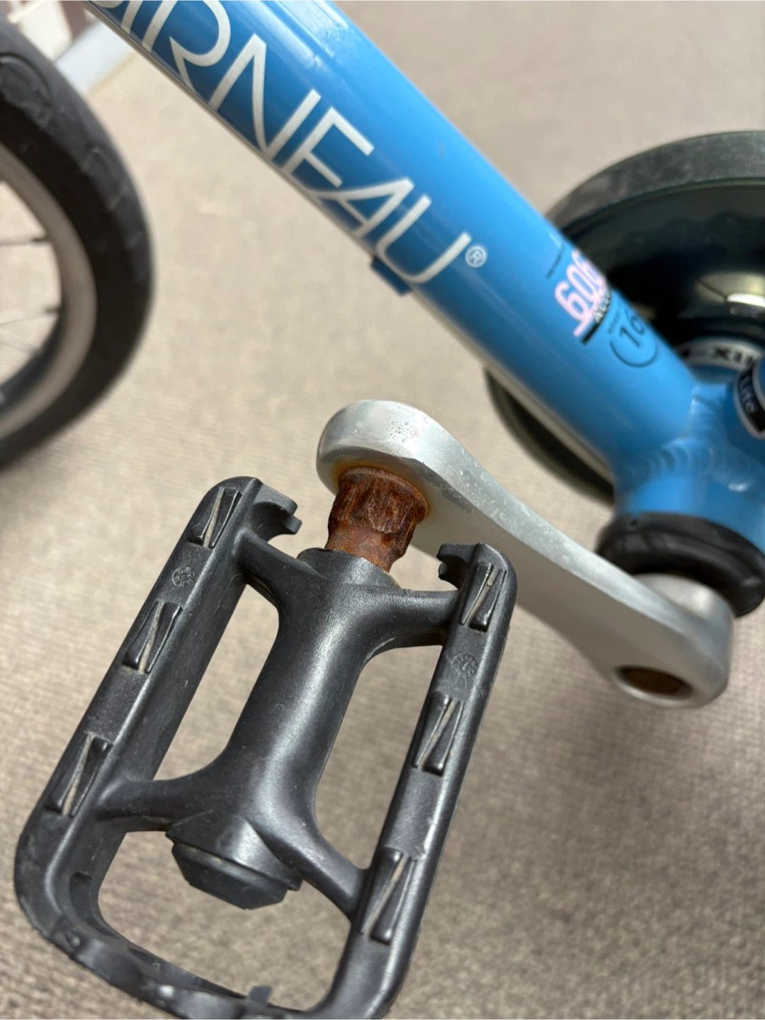 ルイガノ 子供用自転車 16インチの写真4枚目