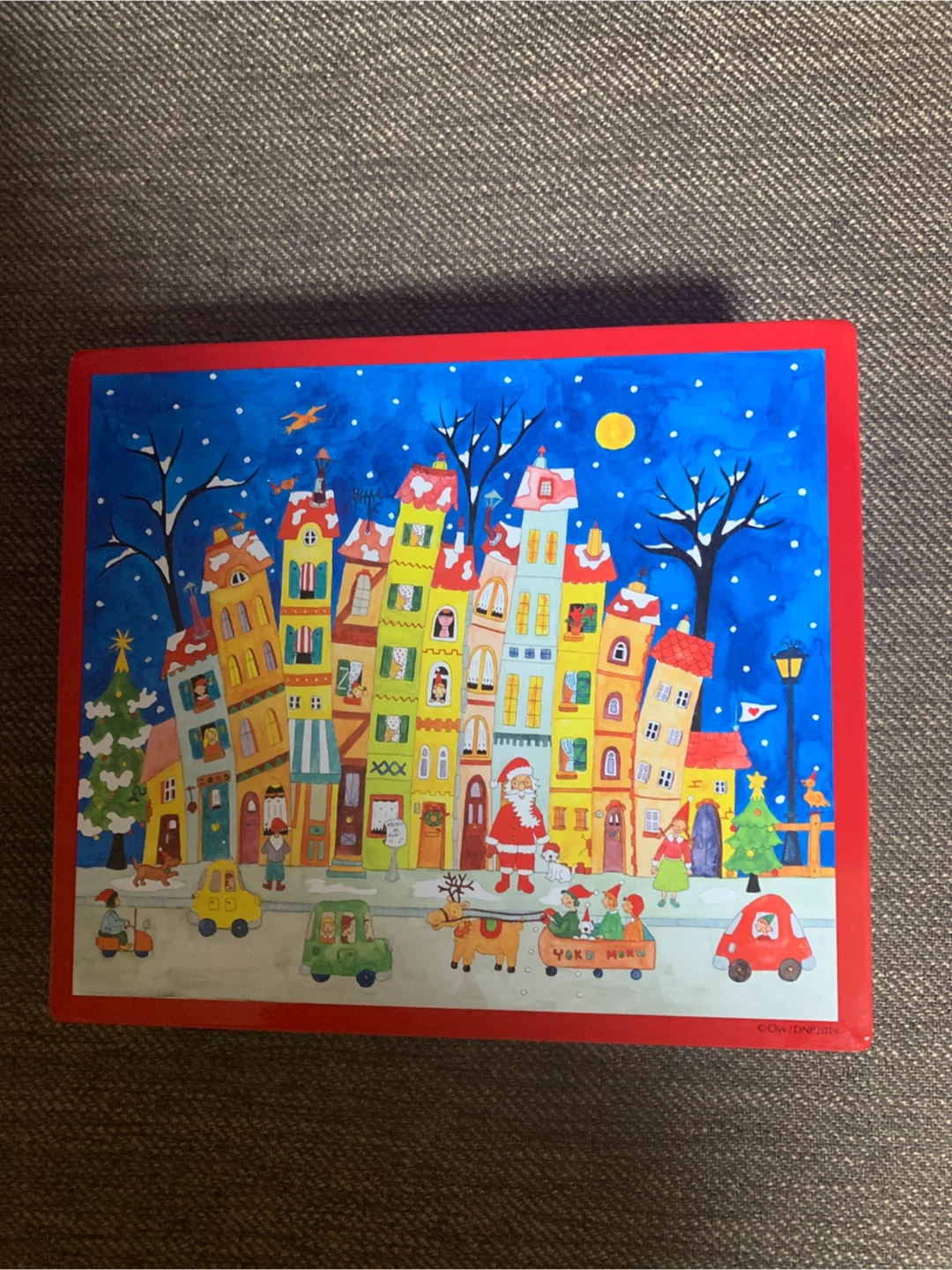 クリスマス 絵の缶箱