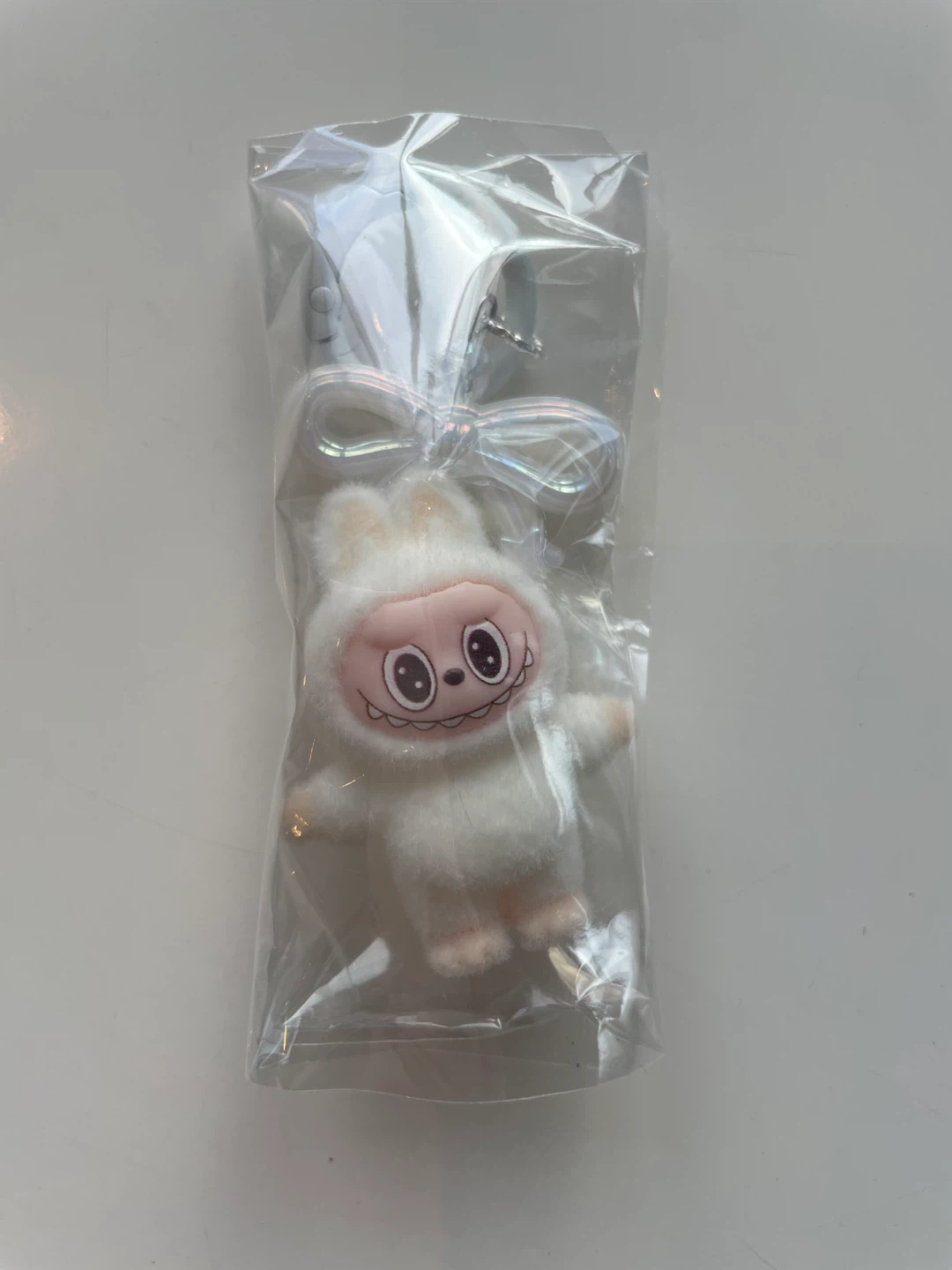 【らぶぶキーホルダー】ホワイト リボン かわいい
