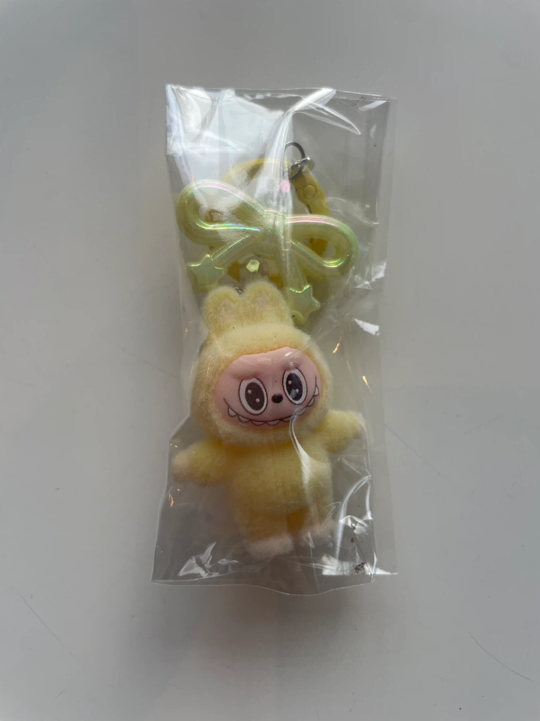【らぶぶキーホルダー】イエロー リボン かわいい