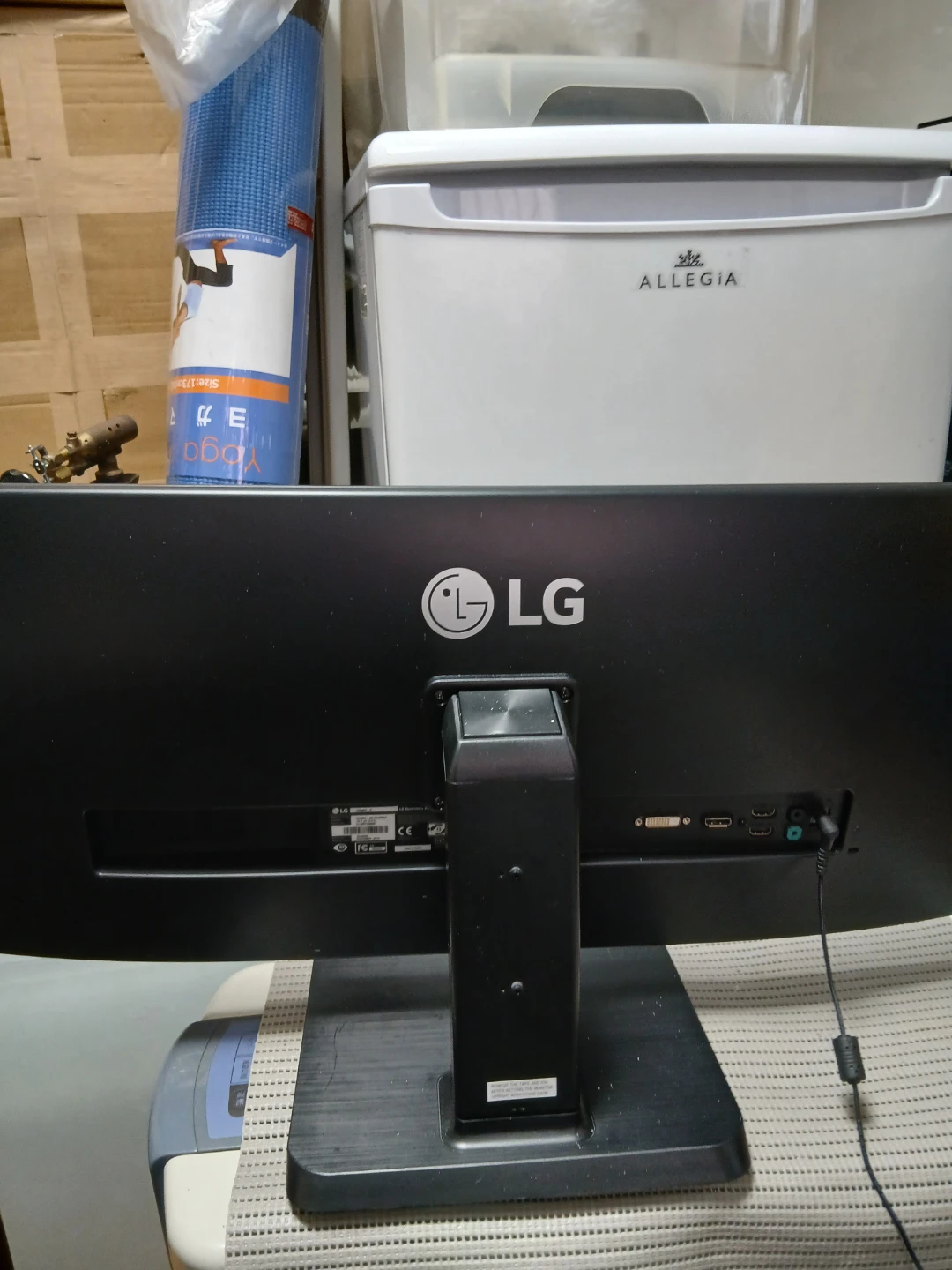 LG モニターの写真4枚目