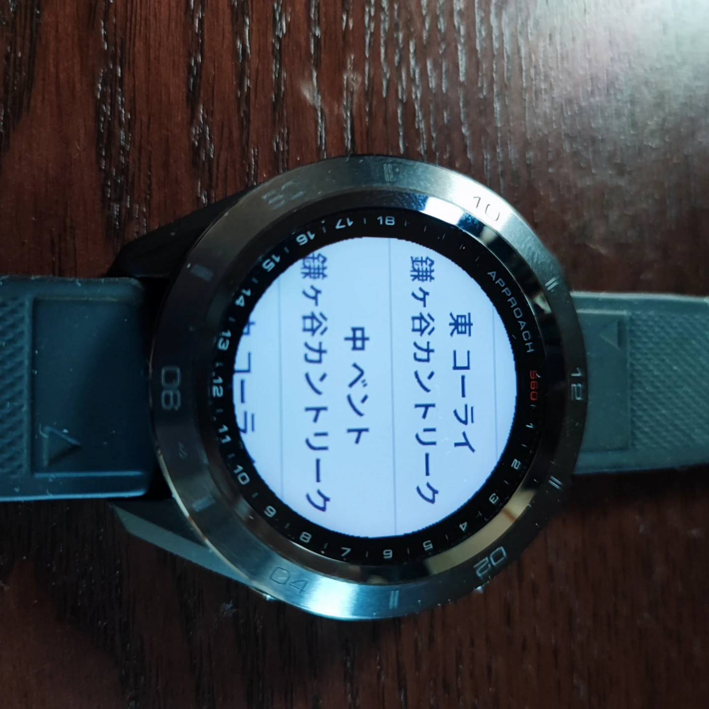 Garmin　ガーミン　GPSスマートウォッチ approach s60 プレミア版の写真4枚目