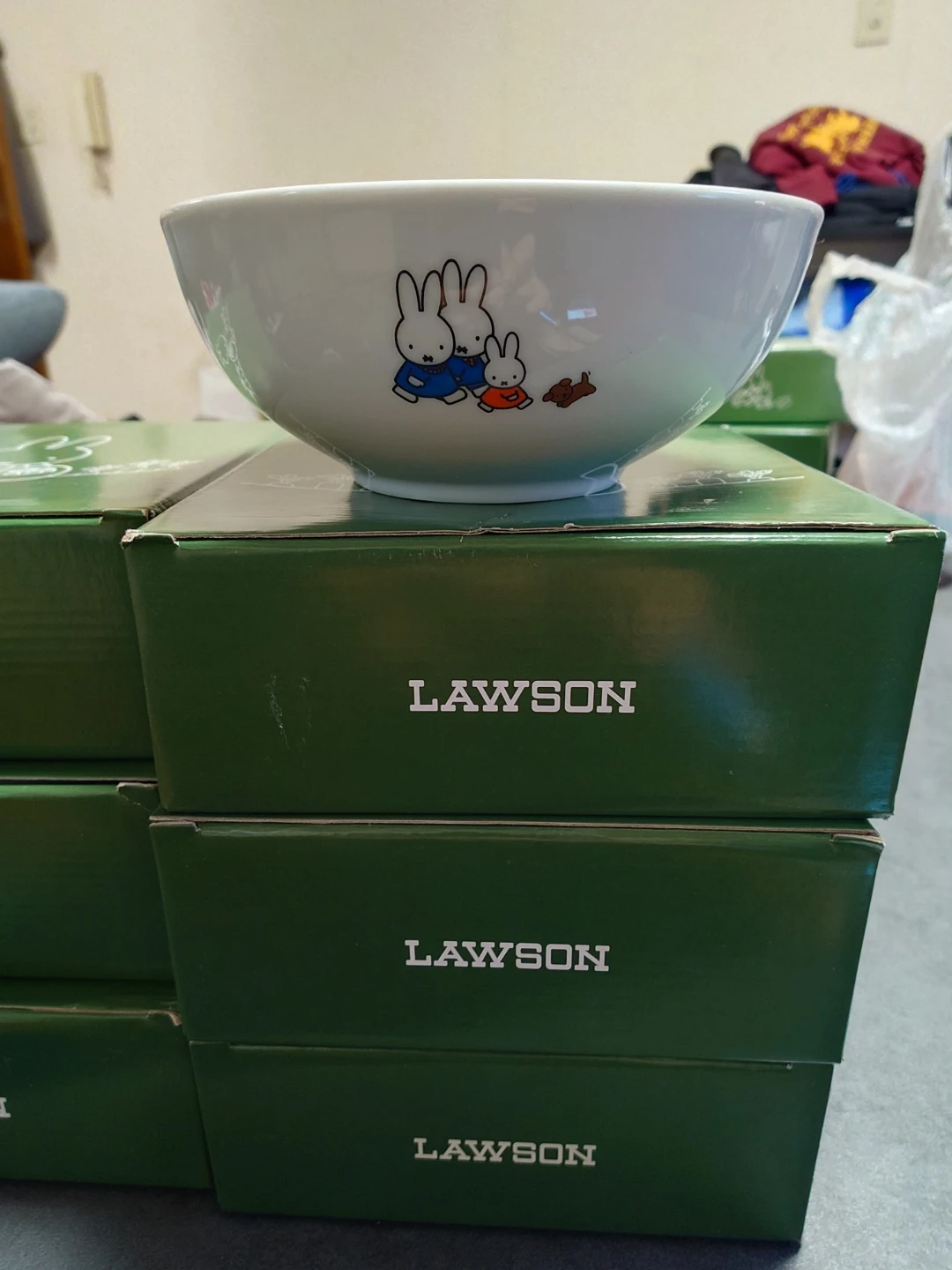 ミッフィー LAWSON コラボ どんぶり