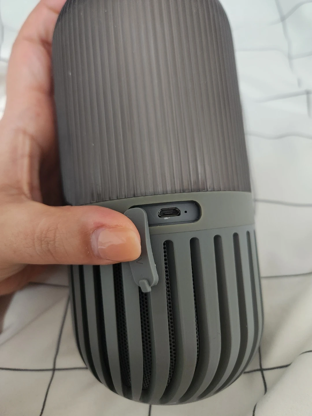 BEATONIC ワイヤレススピーカーの写真3枚目