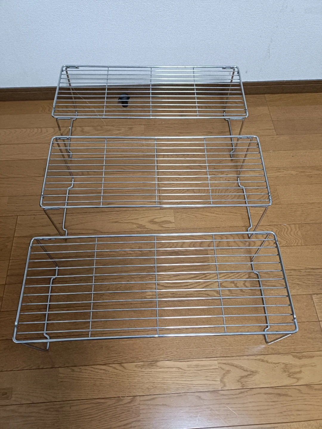スチール製 3段ラックの写真3枚目