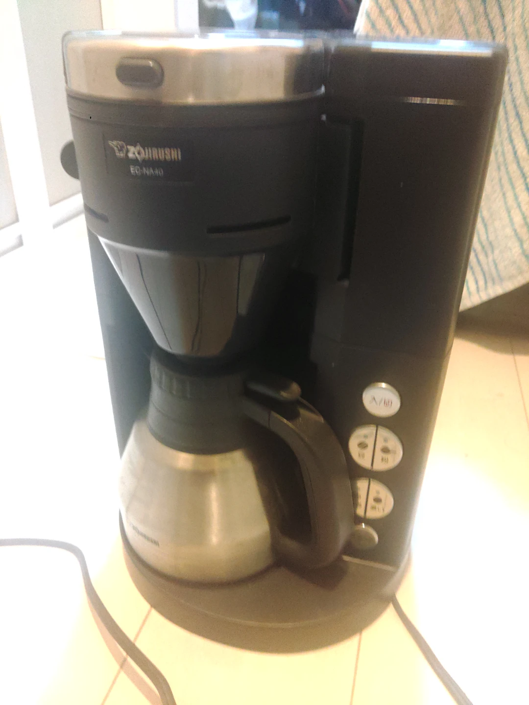 ZOJIRUSHI　ミル付　コーヒーメーカー EC-NA40