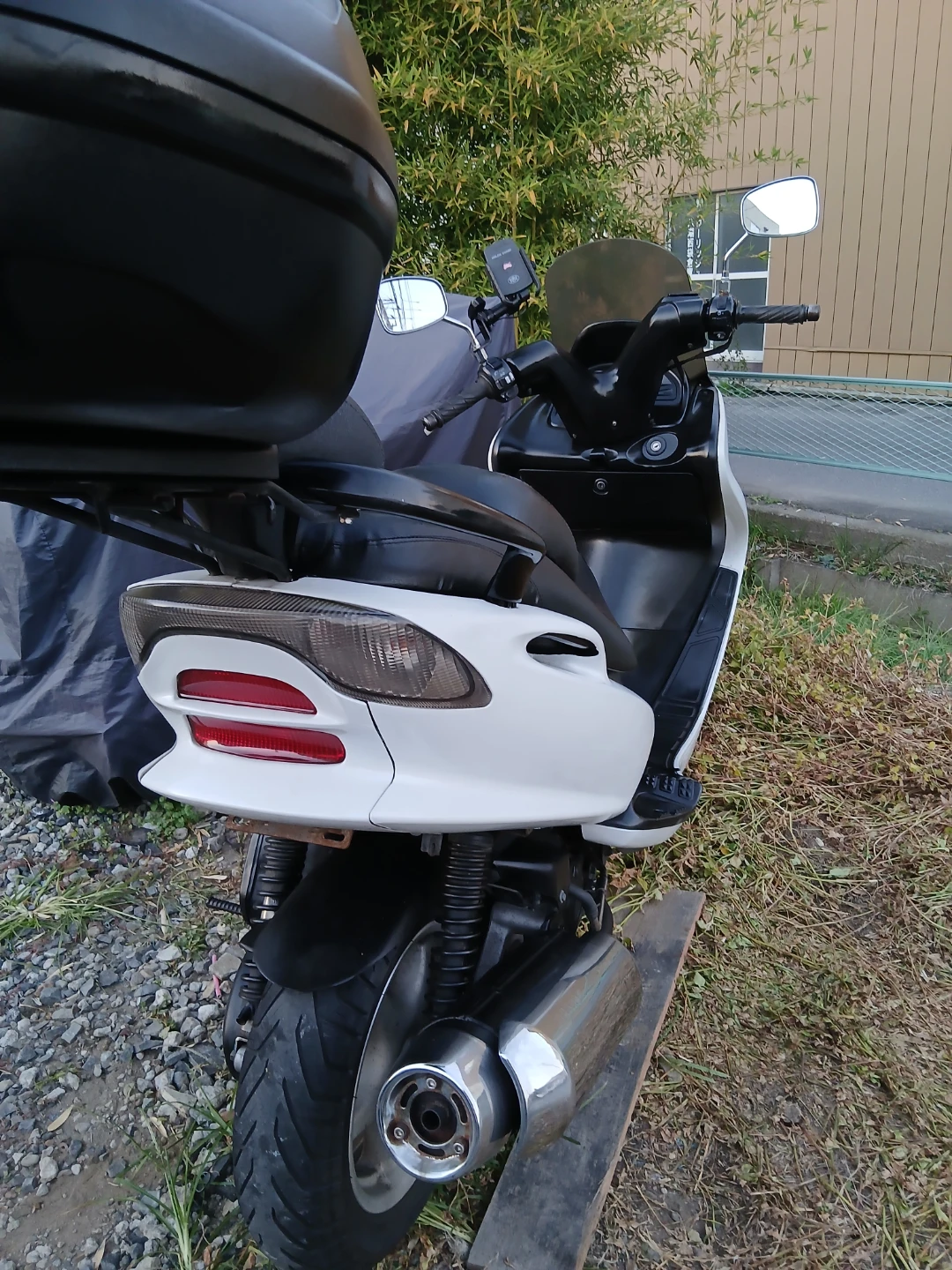 バイク スクーターマシェスティ125FIの写真3枚目