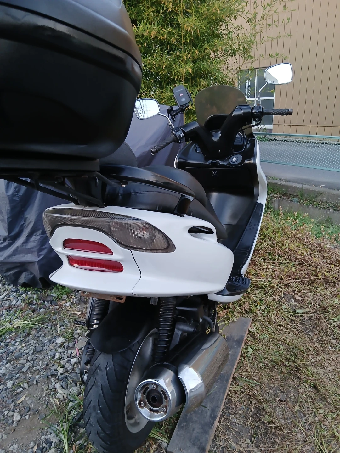 バイク スクーターマシェスティ125FIの写真3枚目