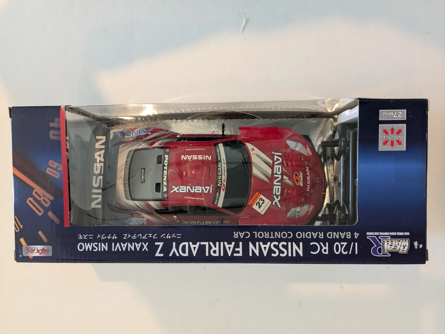 ニッサン フェアレディZ XANAVI NISMO 1/20 RCの写真3枚目