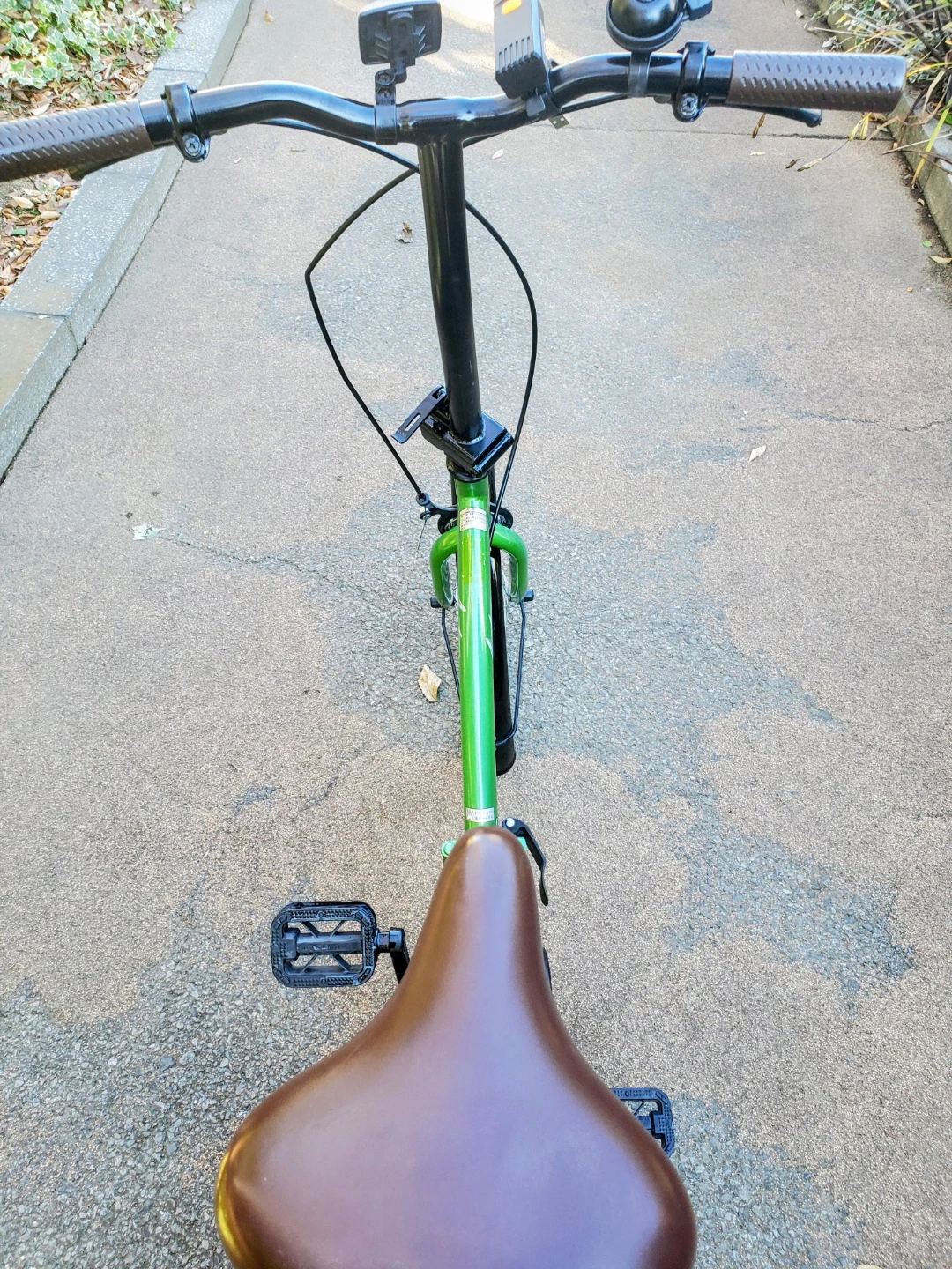 折りたたみ自転車20インチの写真4枚目