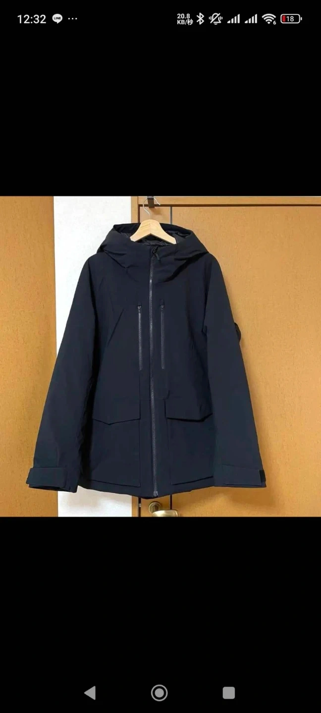 定価¥12,900 ユニクロ ハイブリッドダウンパーカ Lサイズの写真5枚目