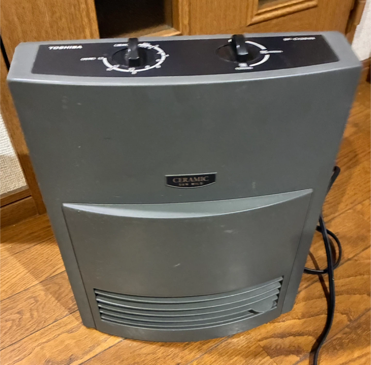 TOSHIBA セラミックヒーター SF-C120N 東芝 セラミックファンヒーター SF-C1201N - キャロット（Karrot）