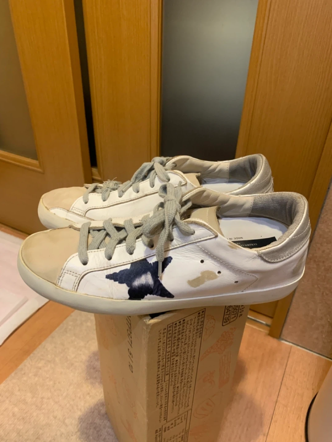 golden goose ゴールデングース スニーカーの写真2枚目