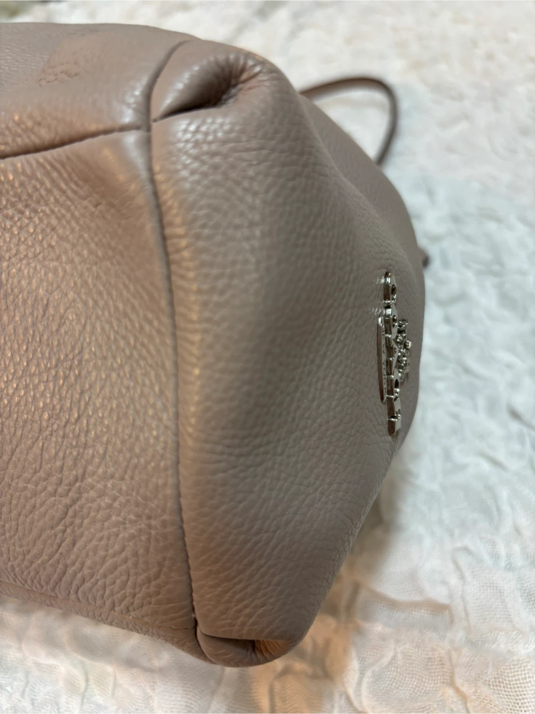 COACH マディソンレザーフィービー 中古美品の写真3枚目