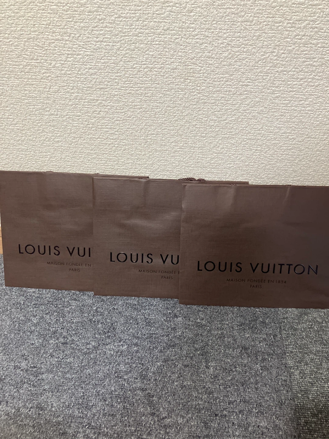 【値下げ】LOUIS VUITTON大小13枚紙袋の写真2枚目