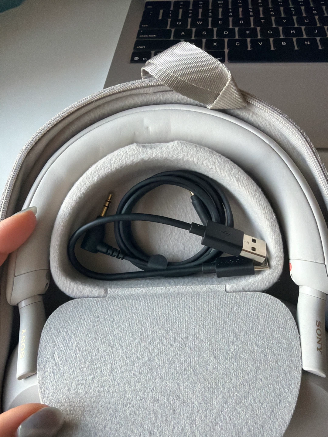 SONY WH-1000XM5🎧の写真2枚目