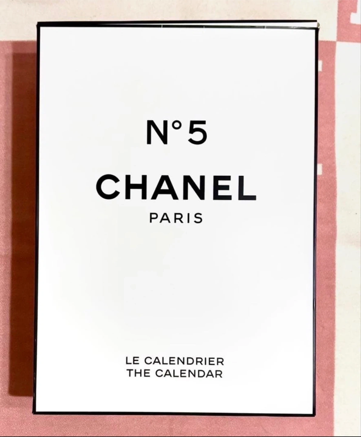 CHANEL N°5 ザ カレンダー アドベントカレンダーの写真7枚目