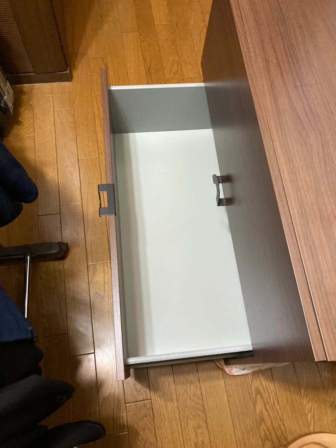 木製 チェストの写真3枚目