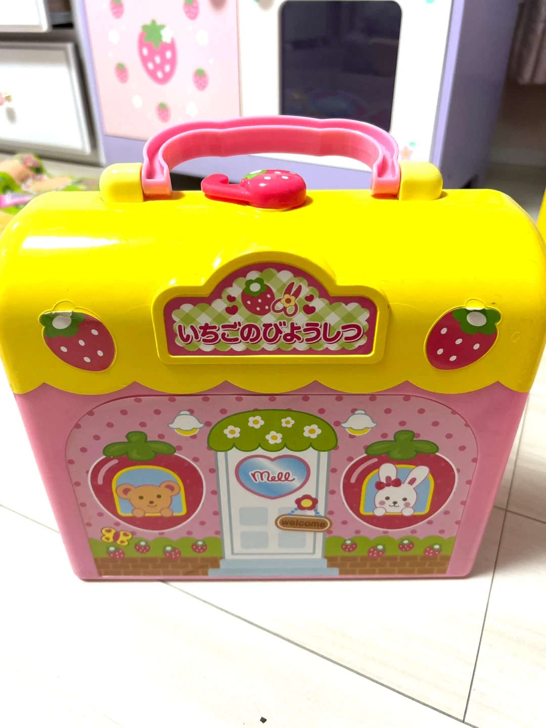 値下げしました!メルちゃん イチゴの美容室の写真3枚目