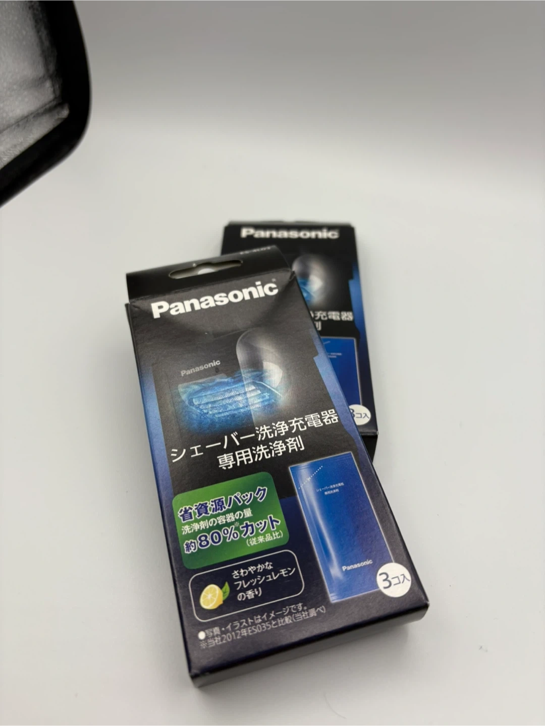 パナソニック 電気シェーバー 洗浄充電器 付属品の写真3枚目