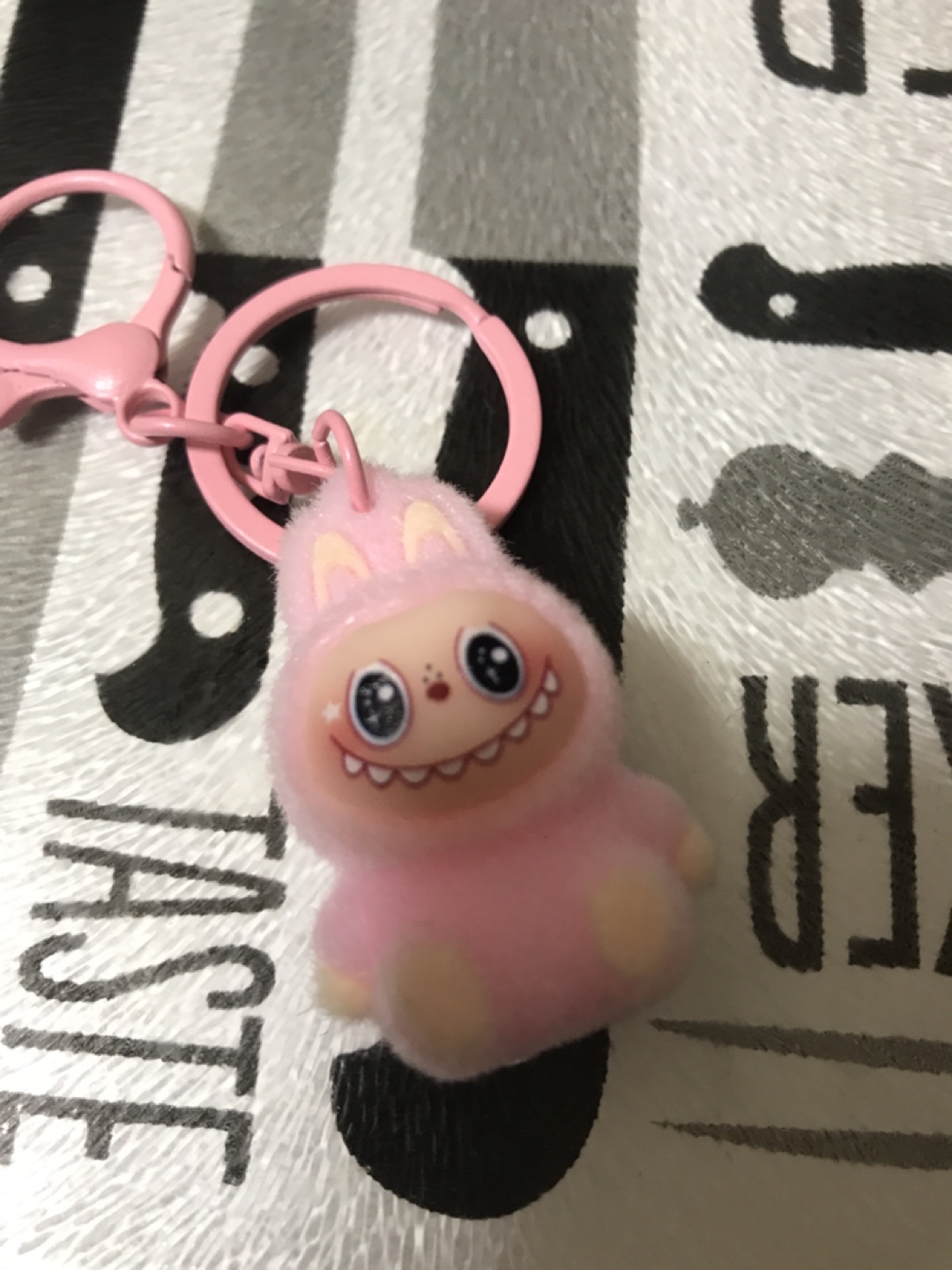 Labubuキーホルダー
