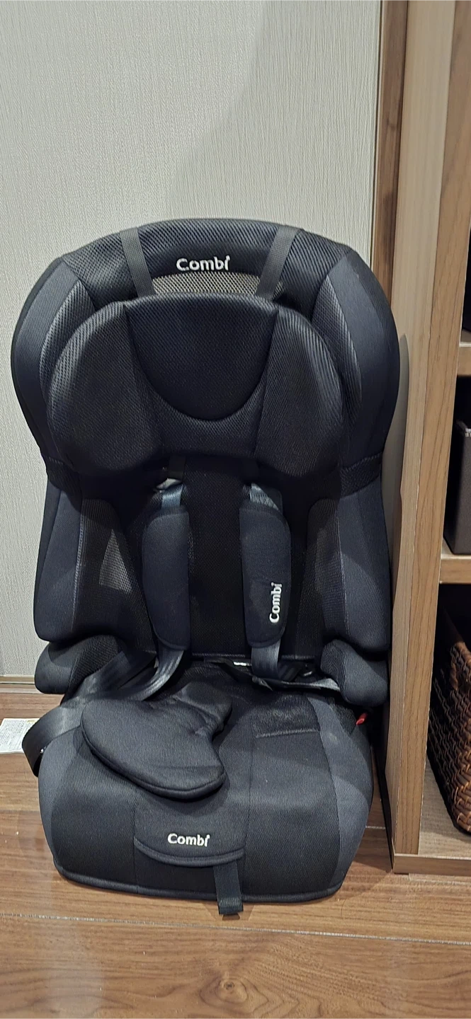 コンビ チャイルドシート、チャイルドシート用カーシートプロテクターセット