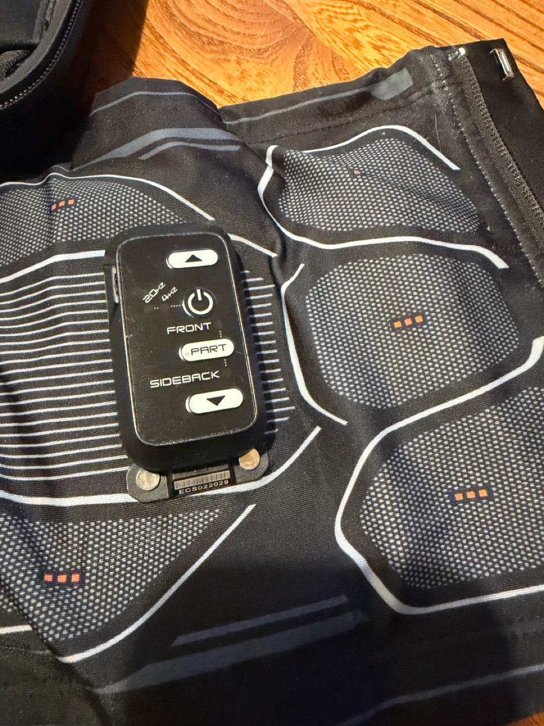 シックスパッド SIXPAD Powersuit Lite コアベルト Sサイズの写真4枚目