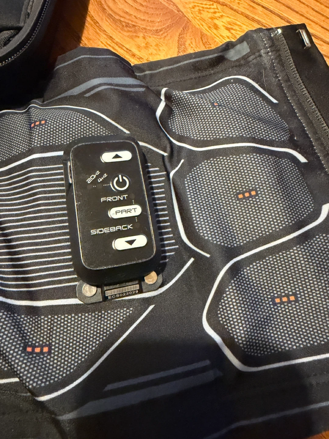 シックスパッド SIXPAD Powersuit Lite コアベルト Sサイズの写真4枚目