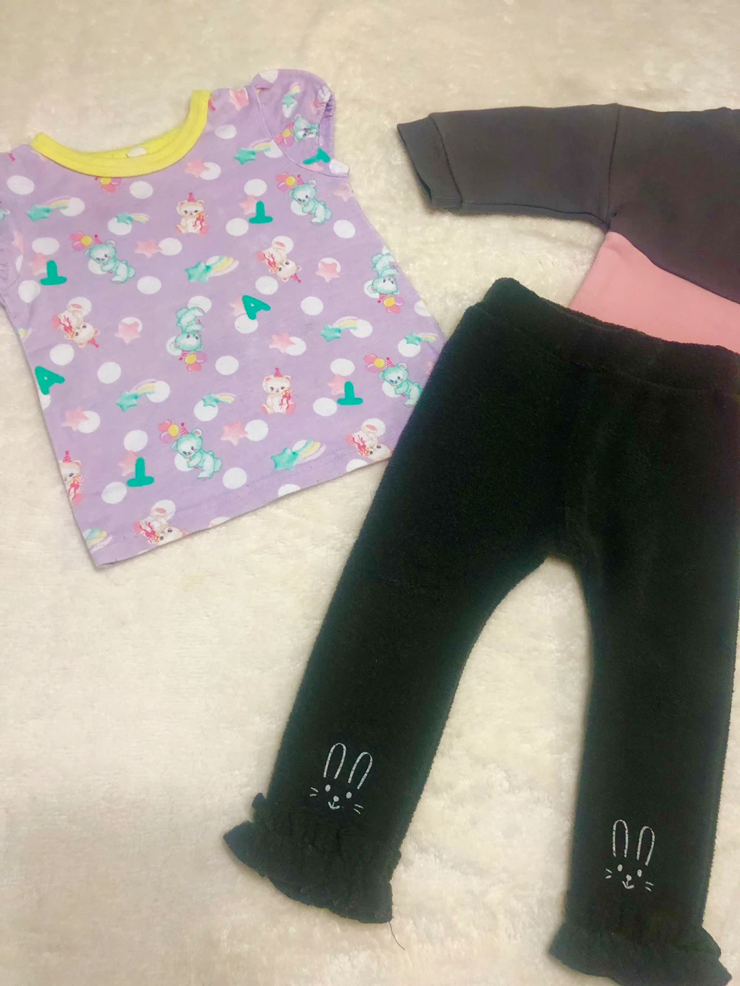 👧✨🌟ベビー服 トップス パンツ 3点セット🌟✨の写真2枚目