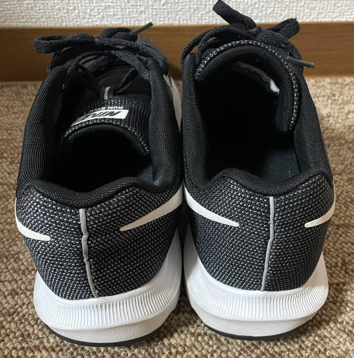 NIKE スニーカー(ランニングシューズ)の写真3枚目