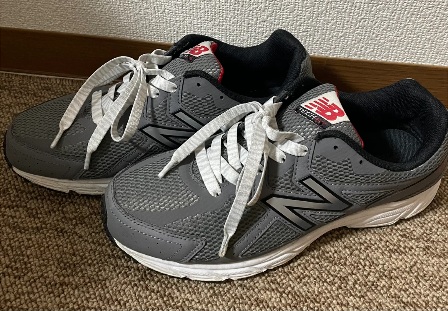 New Balance スニーカー