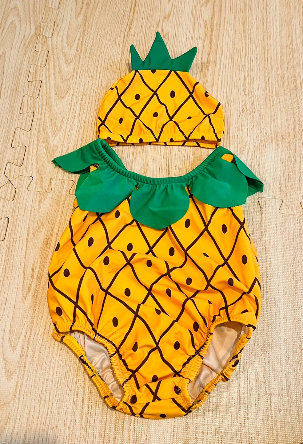 水着 80パイナップル🍍