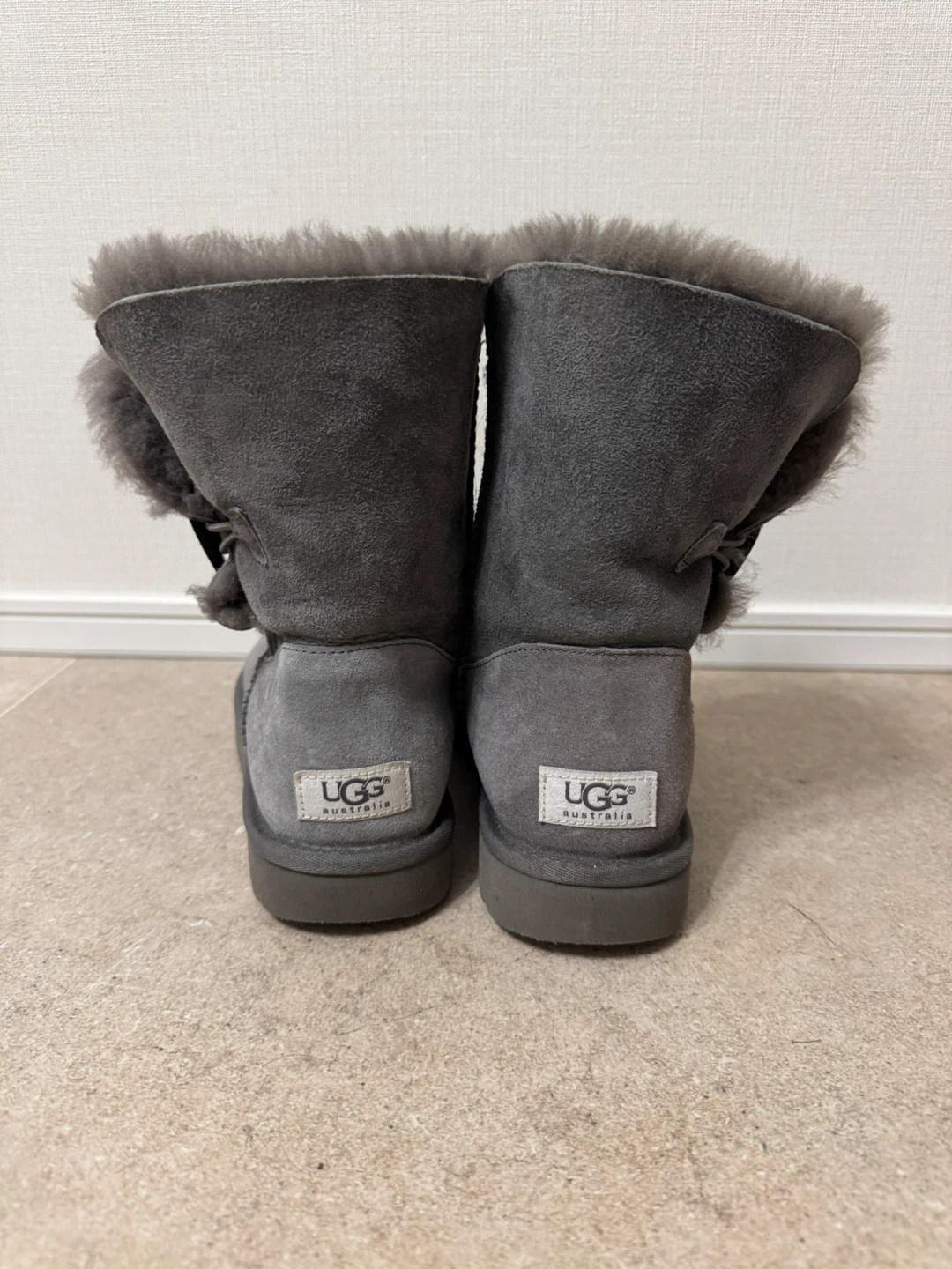 UGG ムートンブーツ グレー 25cmの写真2枚目