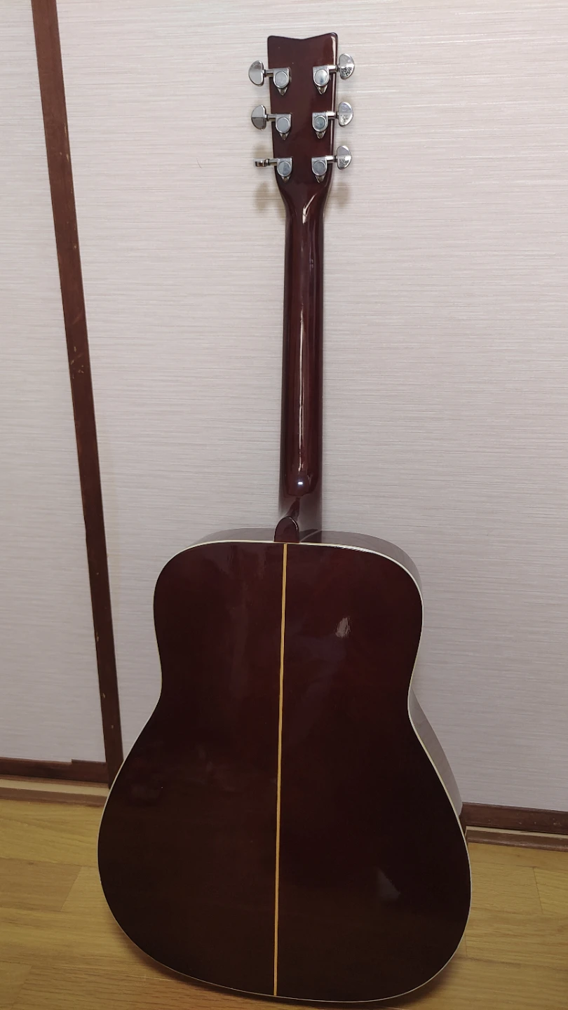 Yamaha F-360 TBSの写真5枚目