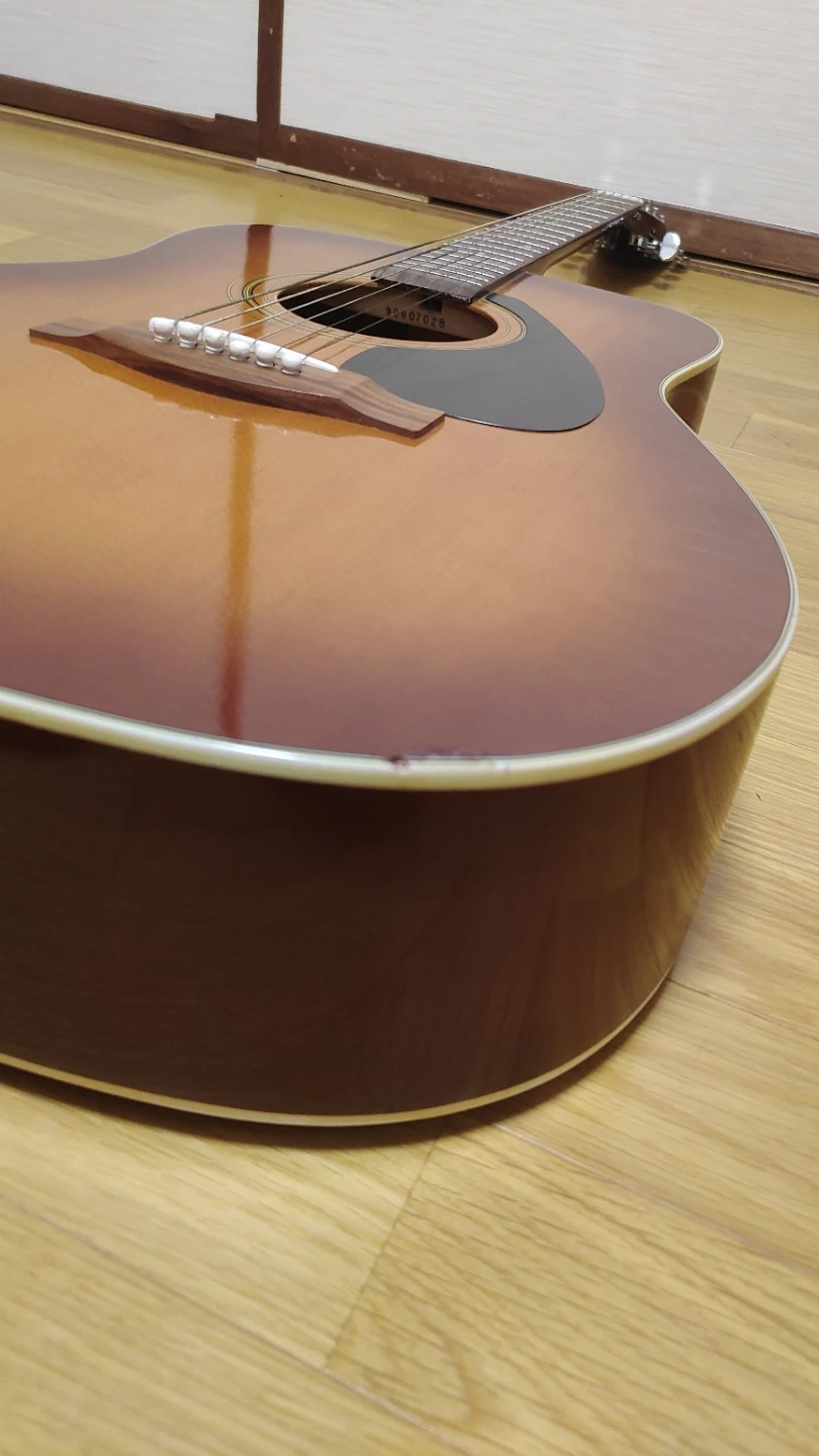 Yamaha F-360 TBSの写真9枚目