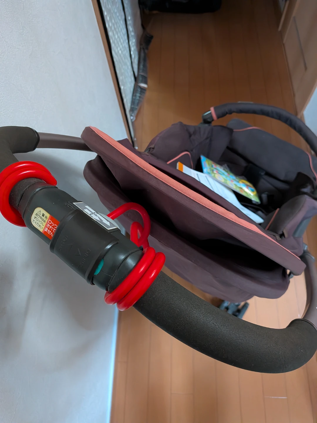 コンビ ベビーカー メチャカルファースト EW-420の写真4枚目