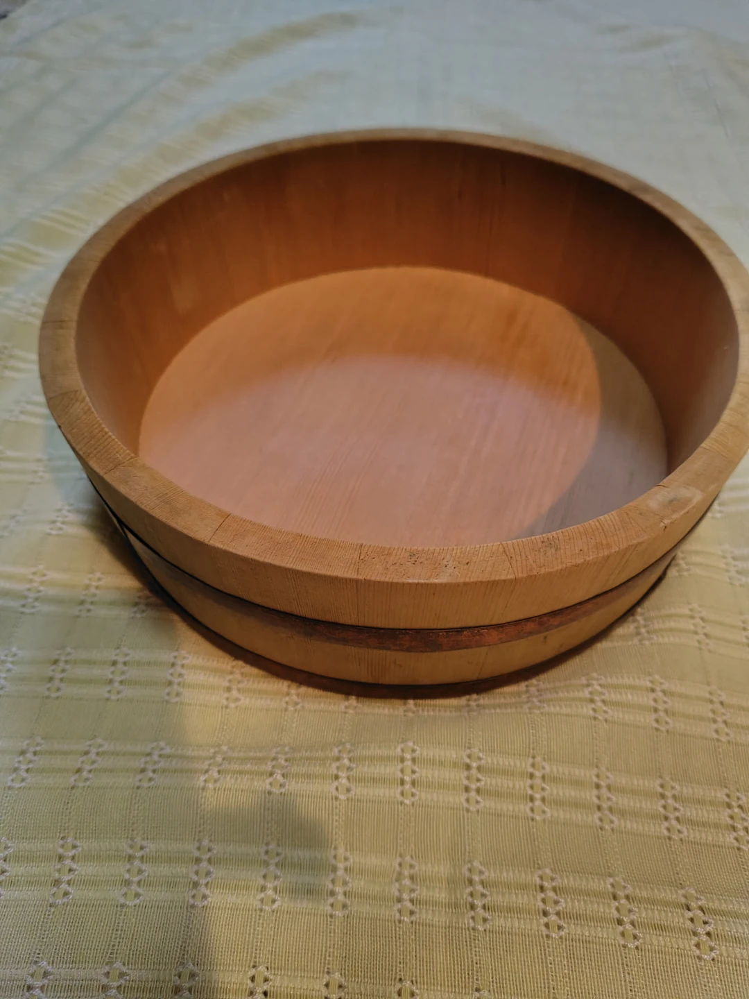 木製の寿司桶