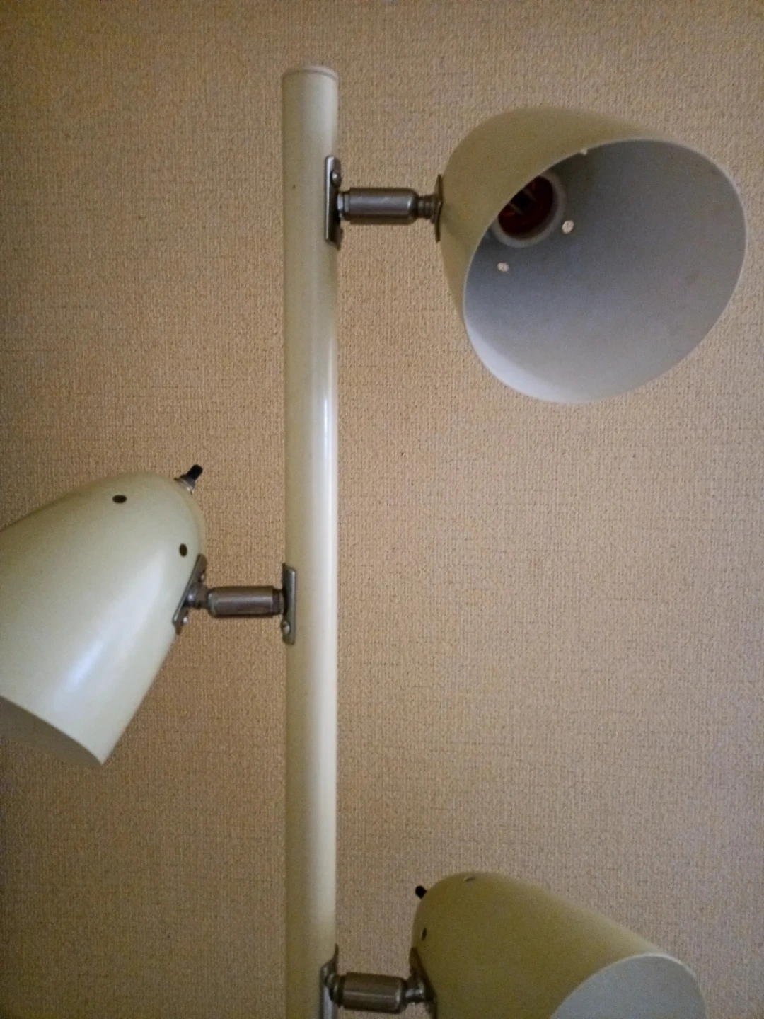 フロアランプ 3灯式の写真2枚目